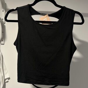 Black Sleeveless Crop Tank Top - Unbranded